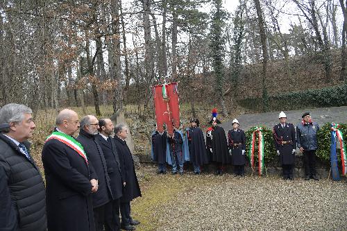 Il vicegovernatore Riccardi alla Foiba di Monrupino assieme al presidente del Parlamento europeo Antonio Tajani e il sindaco di Trieste Roberto Dipiazza